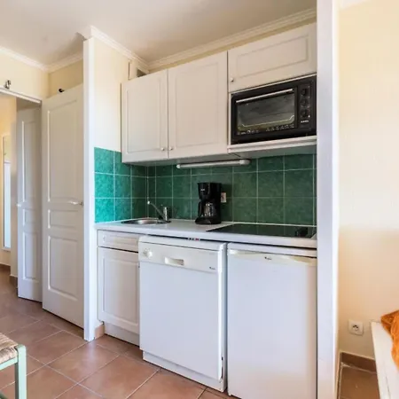 Résidence Le Village De Cap Esterel - Maeva - 4 Personnes - Confort Mae-2362 * Saint-Raphaël