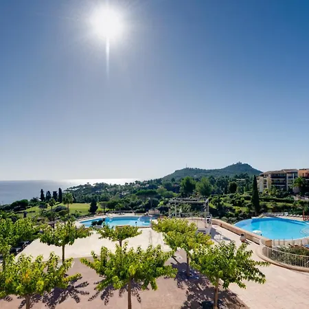 Le Village De Cap Esterel - Maeva - 4 Personnes - Confort Mae-2362 *