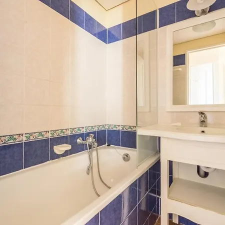 Le Village De Cap Esterel - Maeva - 4 Personnes - Confort Mae-2362 *